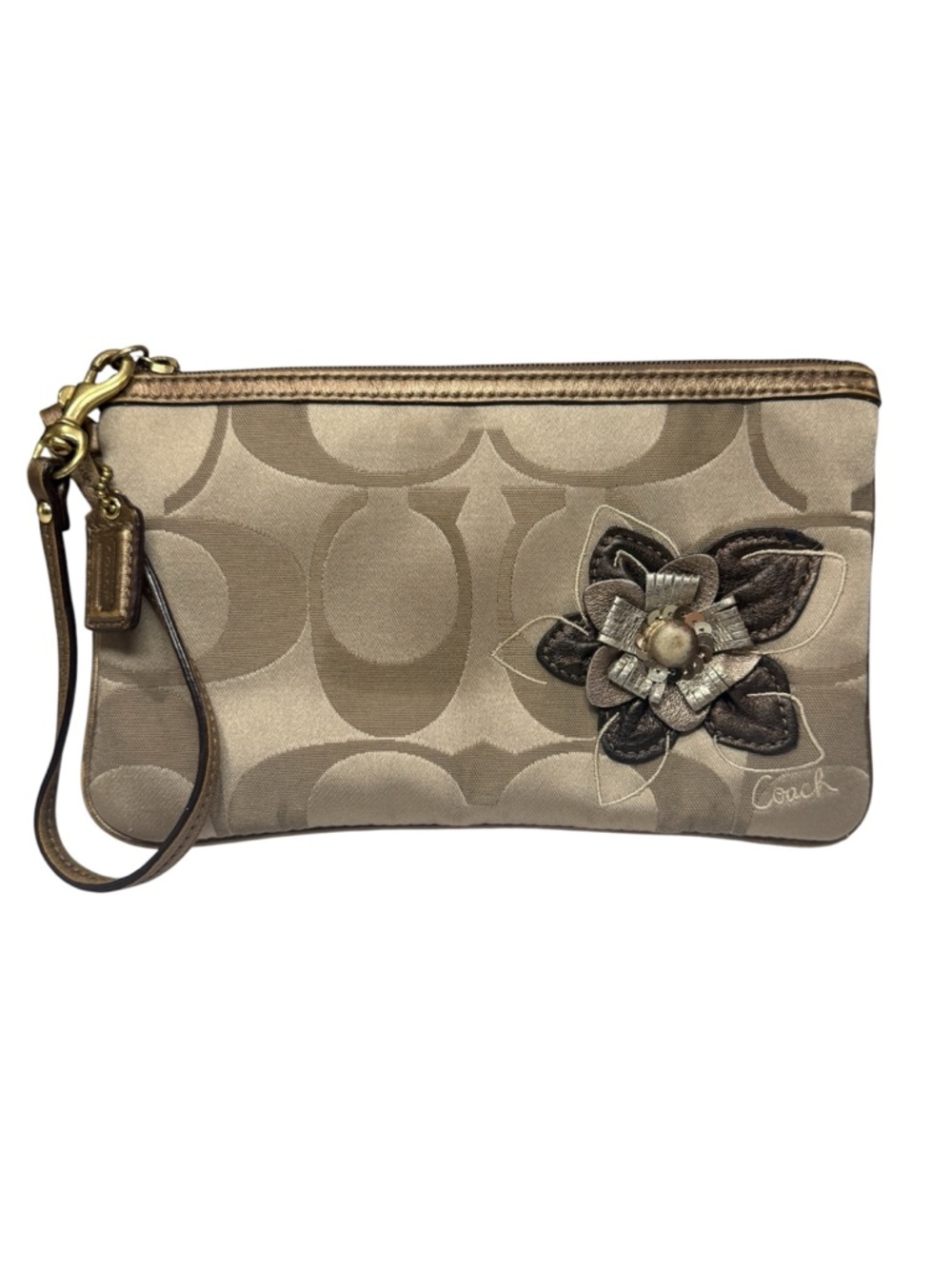 Coach Signature Khaki Flower Appliqué Wristlet clutch